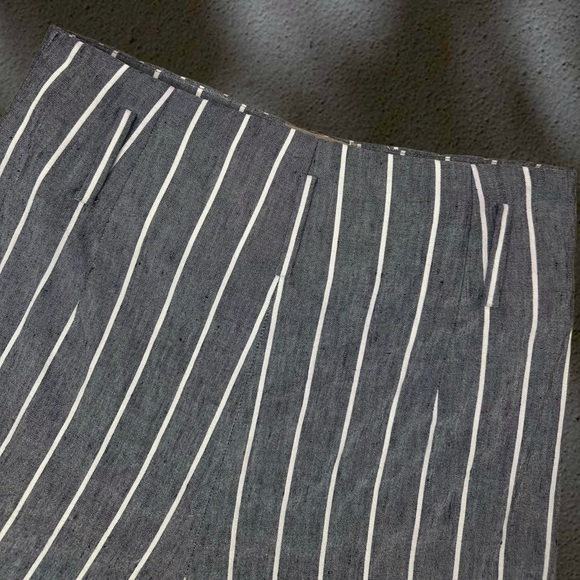 NWOT Theory ‘Wythe Linen Belted High Waist Striped Shorts’ in “Indigo Multi” 2 - Picture 12 of 13